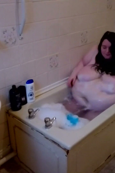 Sbbw versucht, ein bad zu nehmen, kann sie passen?
