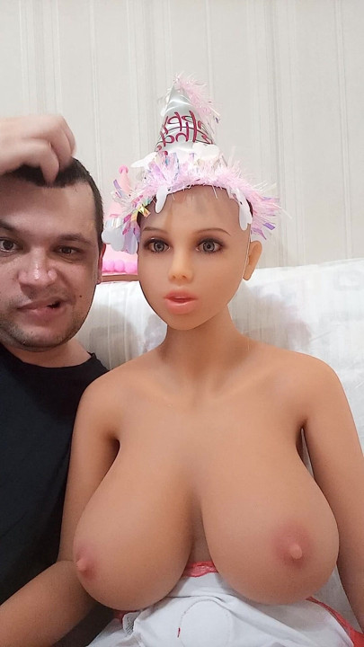 Tourist breasts doll mondial 2026  Boston