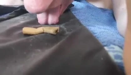 Рабыня лижет мои грязные женские леггинсы