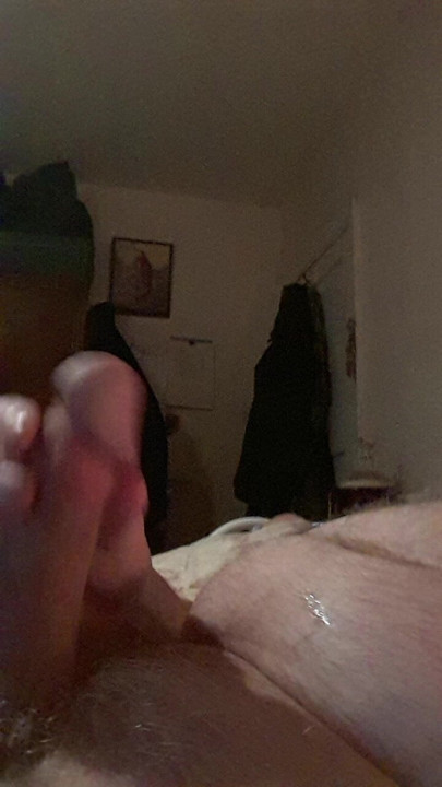 Old man wanking