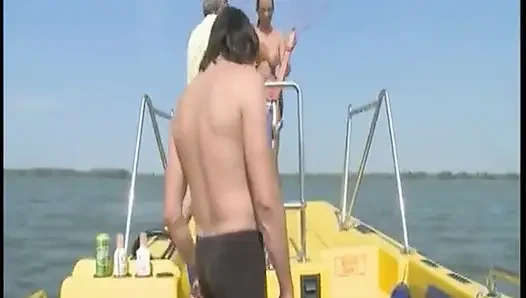 Sert Bir Penis Onun Ilişkisini Bozuyor