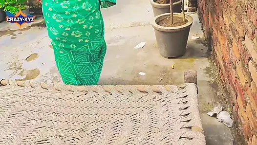 Hintli güzel genç kız ilk kez sikişiyor Hintçe video