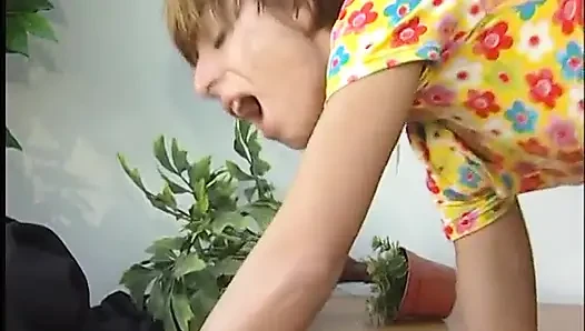 Kinky dude fucks brunette slut with extreme insertion before she sucks his tool