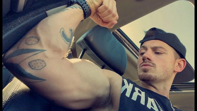 Straight Alpha Cash God
