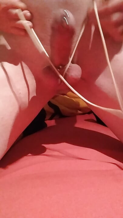 Tortura de pelotas ata mis bolas