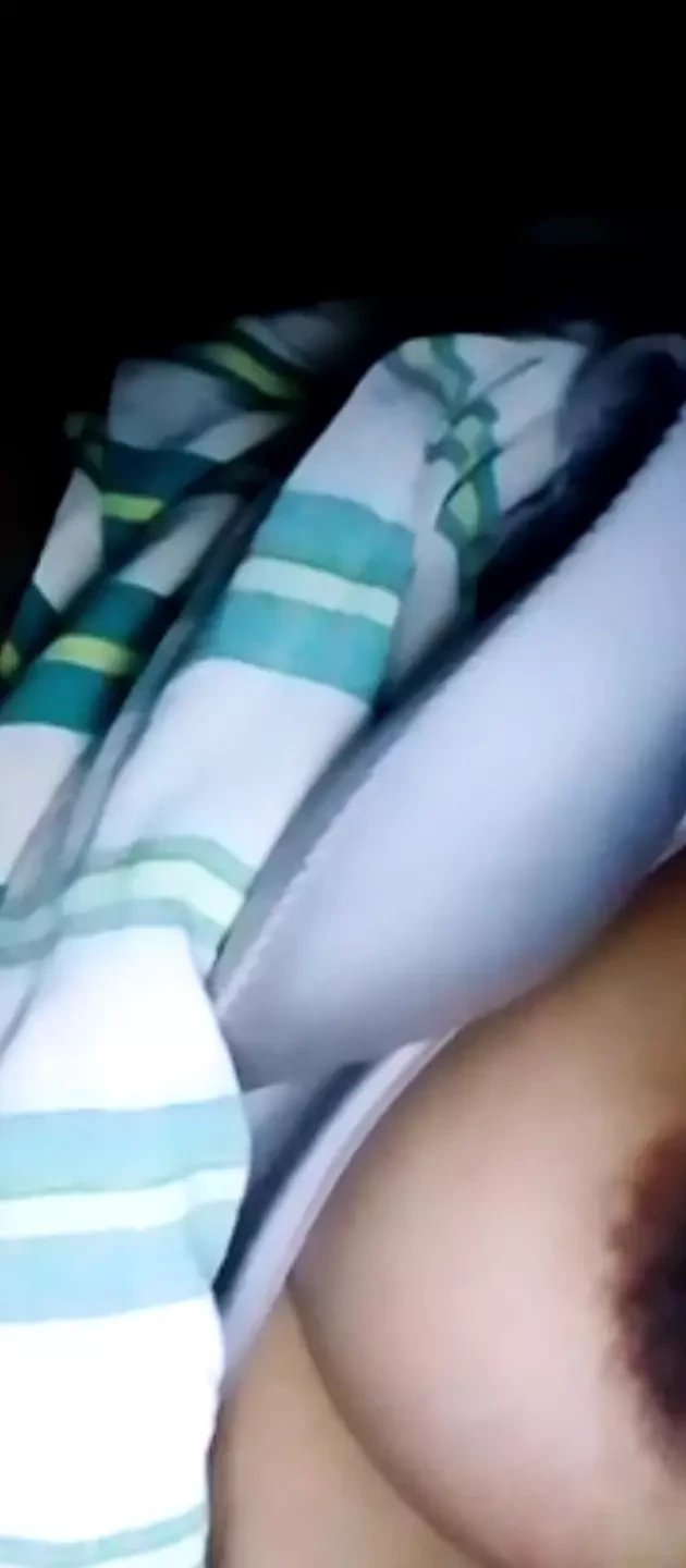 Bangladeşli kızlar görüntülü görüşme seks videosu.
