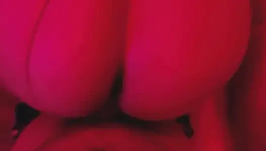 Gadis arab lagi asik ngentot sama tante arab