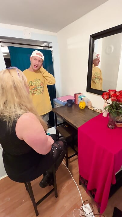 Psychic Predicts He Will Become a Woman