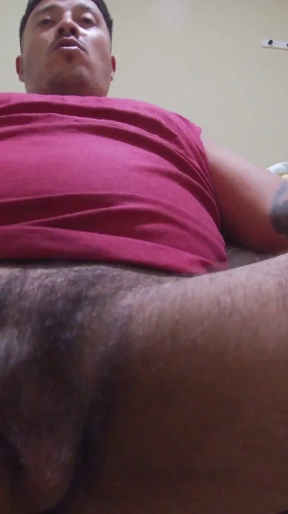 酒店里的业余手淫, 真射精