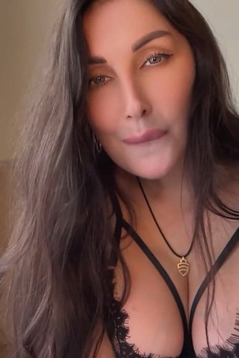 Ich liebe deine nippel und ich will sie lecken