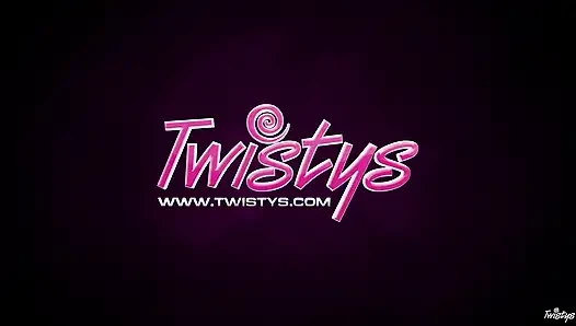 Twistys - viola bailey si cewek rambut pirang dengan toket besar lagi asik masturbasi pakai sepatu hak tinggi