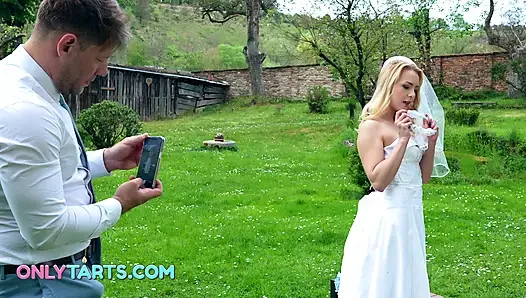 Marrieding the whore - pengantin wanita seksi nyepong dan ngentot kontol besar sahabat pria yang beruntung