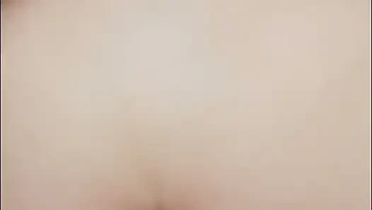 Kocamın Yanından Geçiyorum - Küçük Çocuğuma Sütünü Sıçratıyor