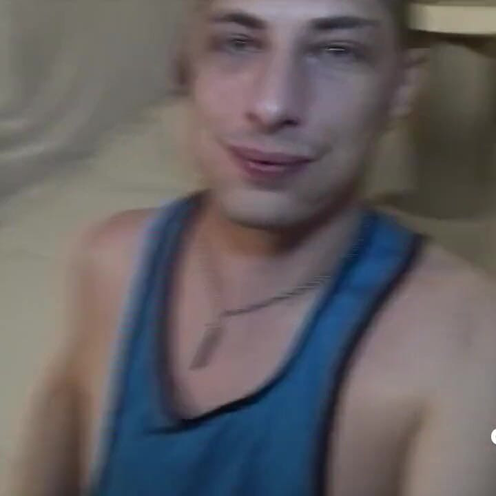 Fabien 被 polfyfer 和顶级拉丁女郎生性交