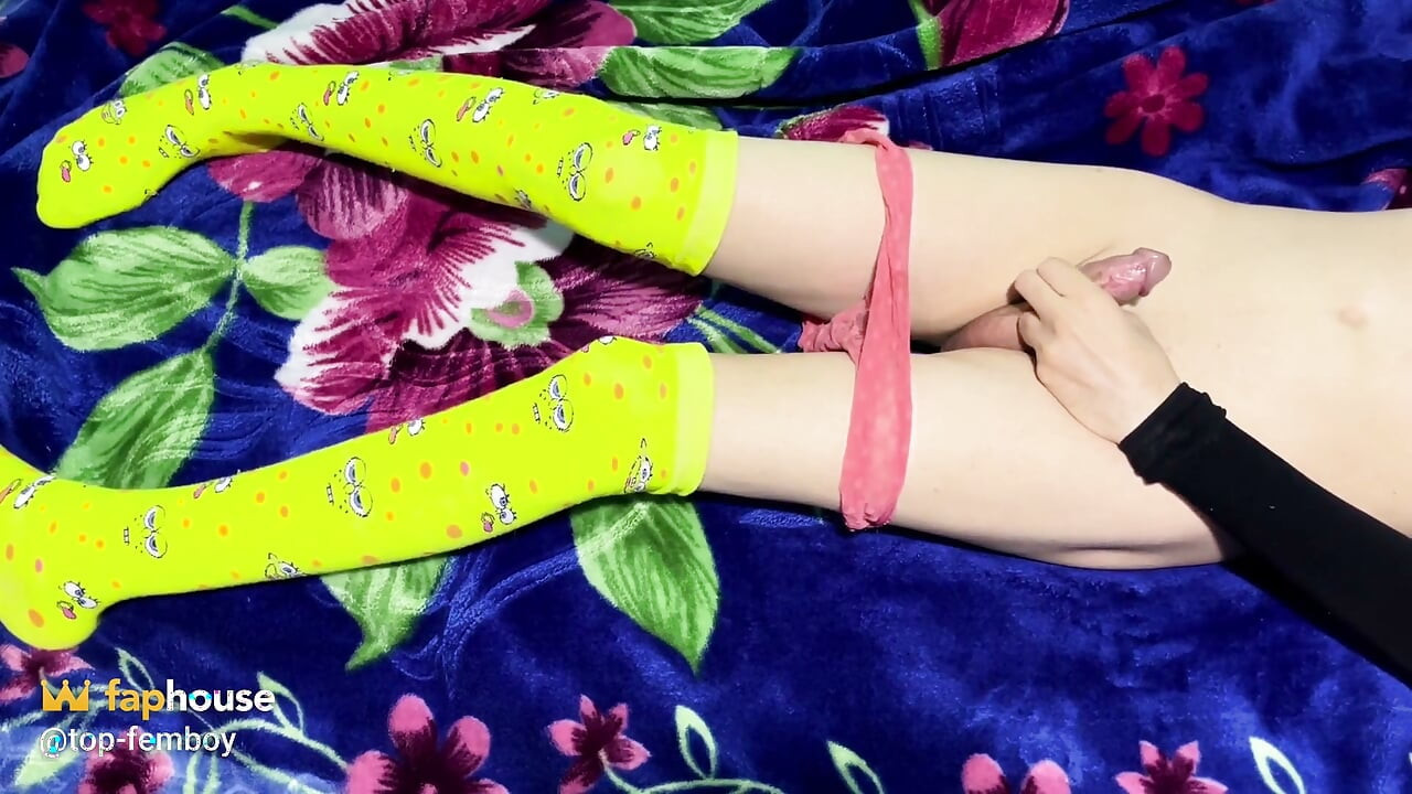 Pink Panty Cumshot Femboy