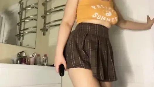 Ficken mit riesigem vibrator jucielussie