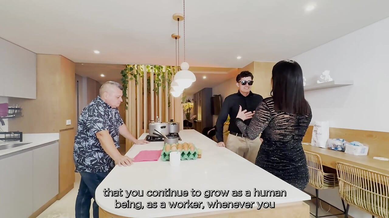 I Fuck My Husband's Employee When He Leaves Me Alone