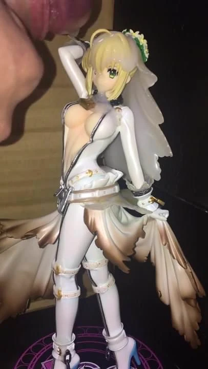 Nero Figure bukkake