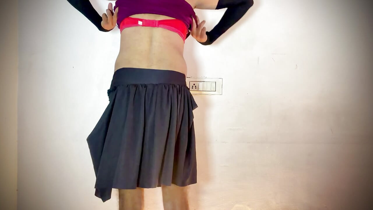 Desi Stepsister showing her big natural boobs to her school teacher. 18 year old Skinny Student First Time