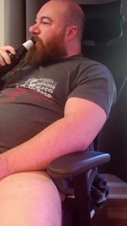 Momento memorável de "Shootin Some Cum Outta the Fat Balls"