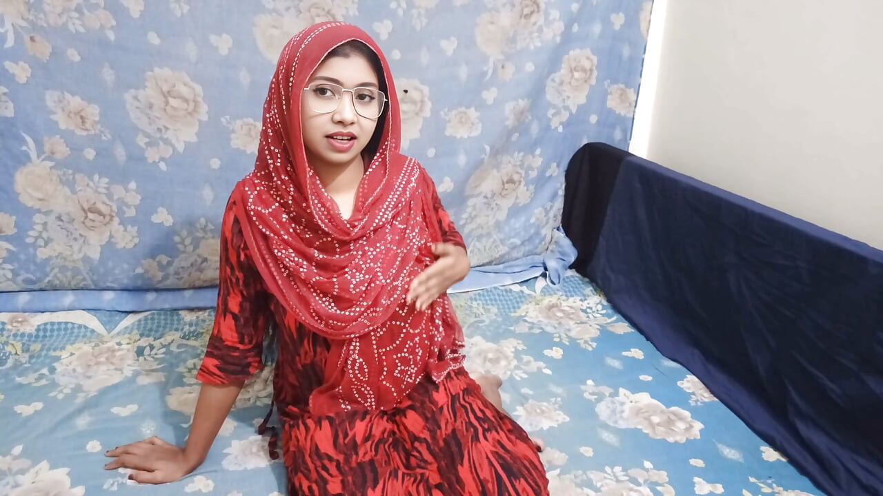 I saw my girlfriend She is fingerings Beautiful pussy