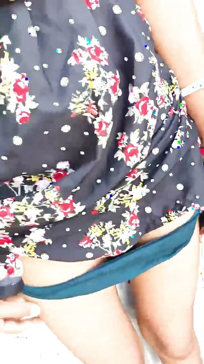 VIRGIN FIRST TIME SEX INSTA VIRAL VIDEO