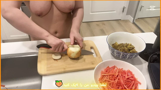 irani Canadian Wife Sex in Kitchen 🥵