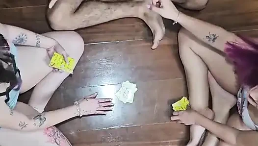 Ulasan Pelacuran Antar Pasangan