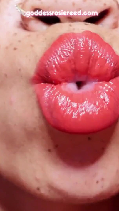 GODDESS ROSIE REED – LIPSTICK MOUTH FETISH WORSHIP – EBONY LIPS | Clip 1
