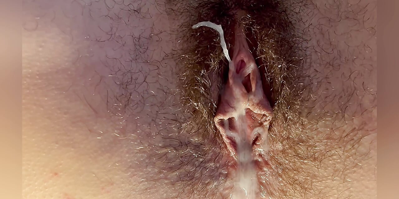 Incredible cumshot, extreme squirting, shaking orgasms!!!