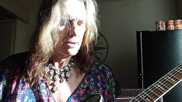 Lizzy Yum SFW SD August 2025 Dilating #83 (love bus Lords of acid)