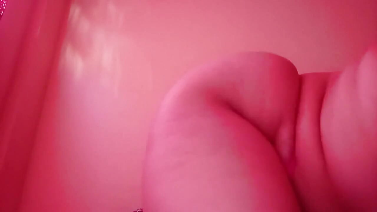 BBC:llä ratsastaminen ja lihavan perseeni ravistaminen koko video