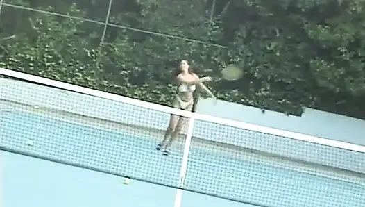 Pick-up Lines 54 scene 1 menampilkan tera patrick, nacho vidal