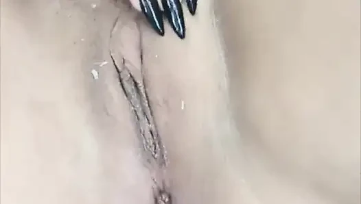 Menghilangkan bulu vagina dengan lilin