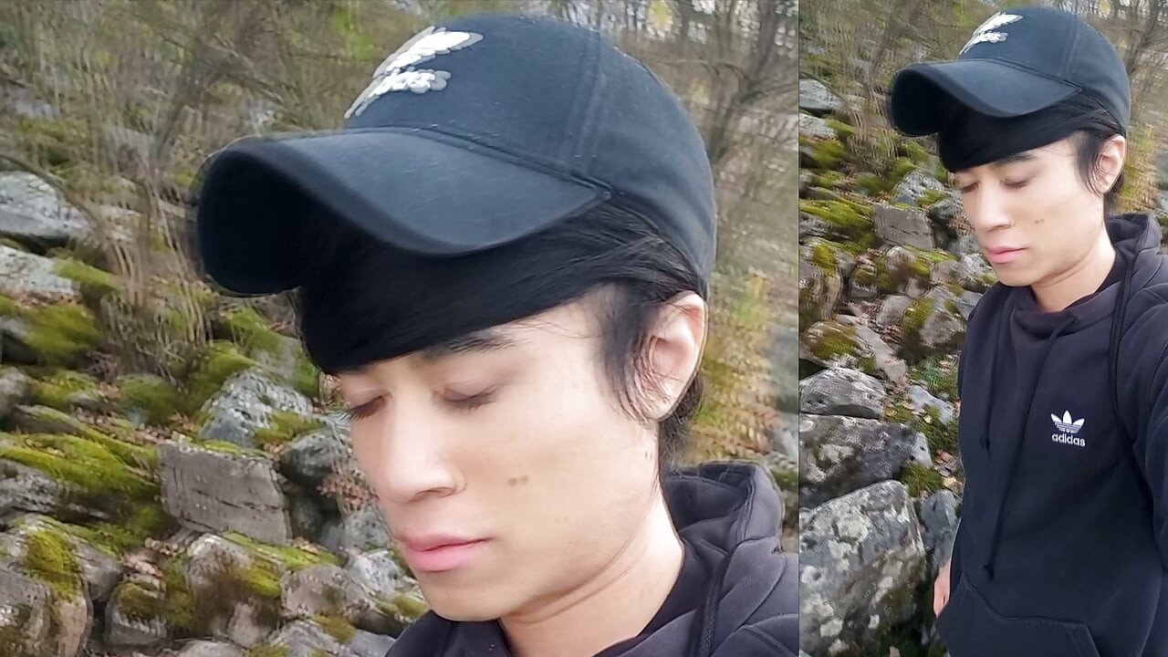 The cute guy Jon Arteen pees outdoors in this compilation of his hottest peeing moments