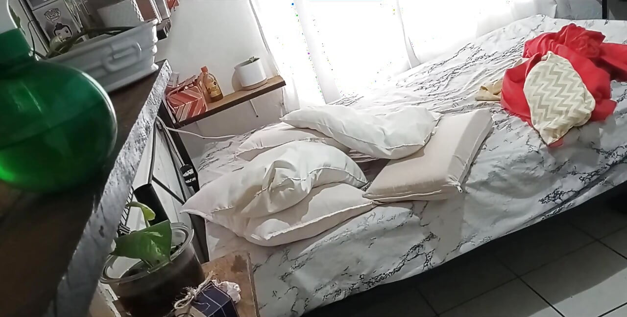 Mature MILF Cleaning Her Room 1