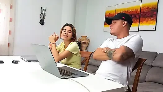 En iyi arkadaşımla seks yapıyorum.