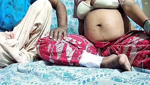 Молодой паренек и девушка, секс в спальне 39765