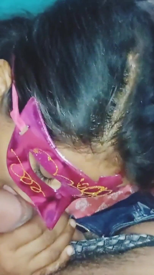Desi bhabhi sucking big dick , cumshot in mouth world best blowjob | Clip 1