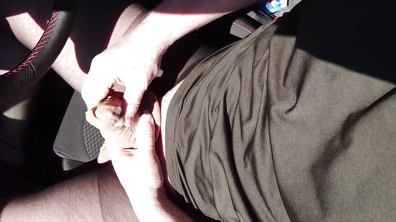 Horny Cumshot with the Door Open in the Car