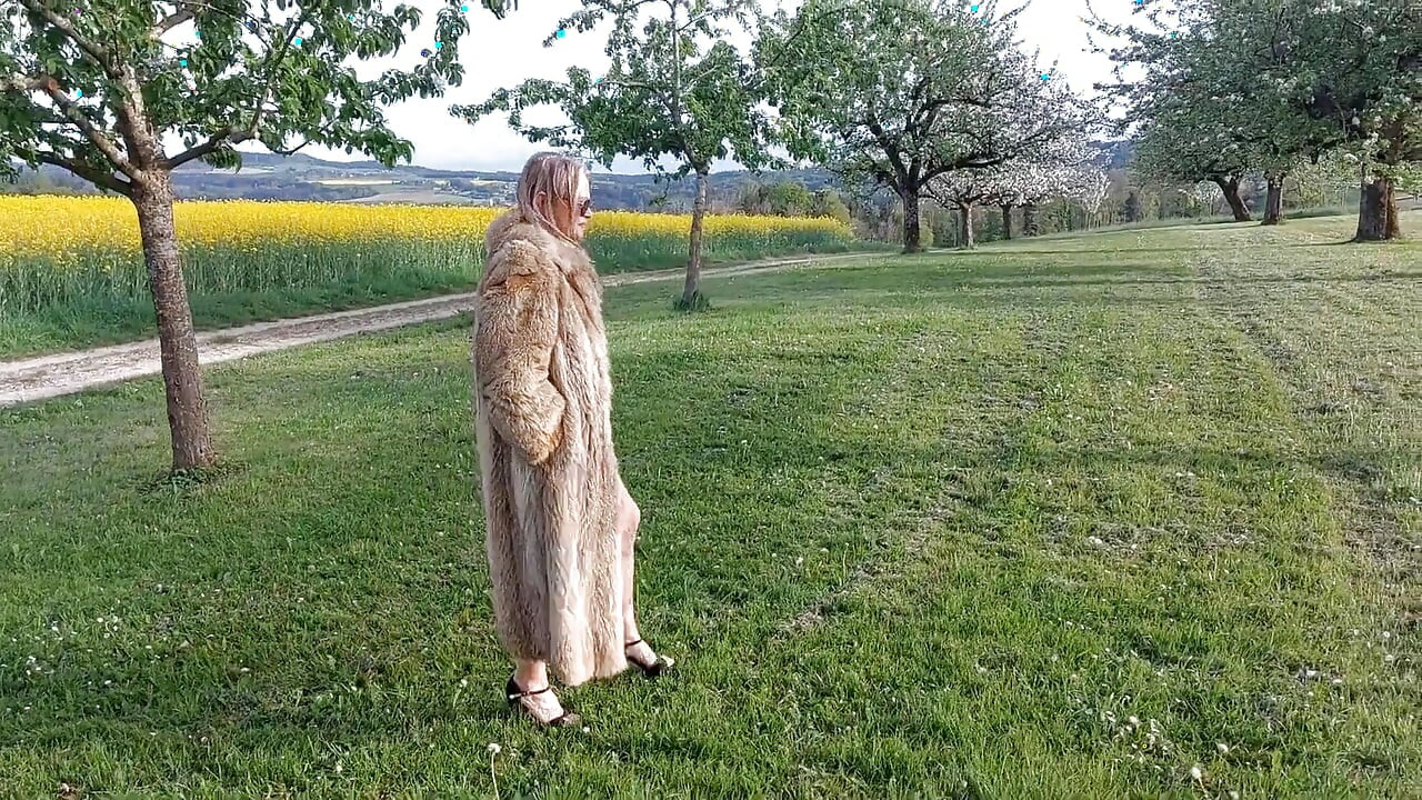 A Super-hot Granny in a Racy Thong Bodysuit!