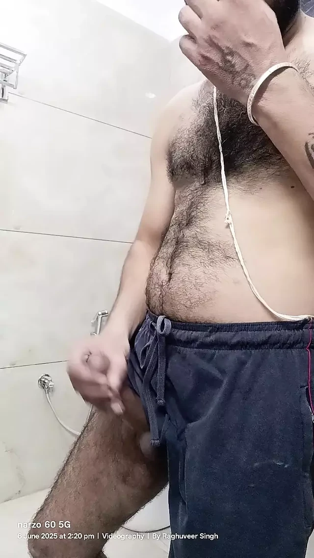 Indian Desi man enjoy masterbation with live friends