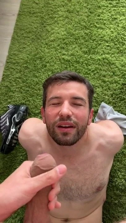 Cum on me! Dokjones86