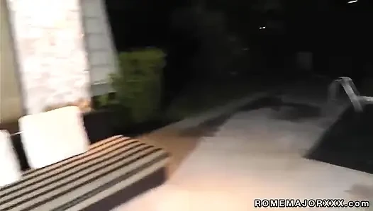 Havuz çocuğu boşalıyor!!