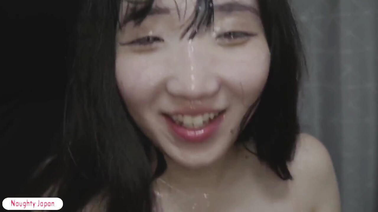 Captivating Hakata Beauty Reveals an Unexpected New Side in an Exclusive and Unforgettable Private Showcase
