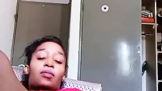 Have funny with kiki