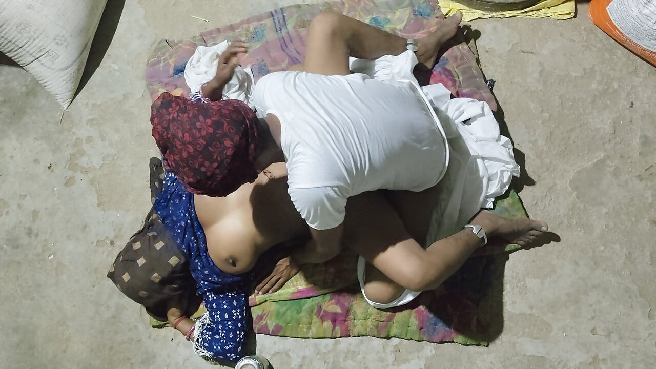 Desi village sexy cute hot bodied girl with big