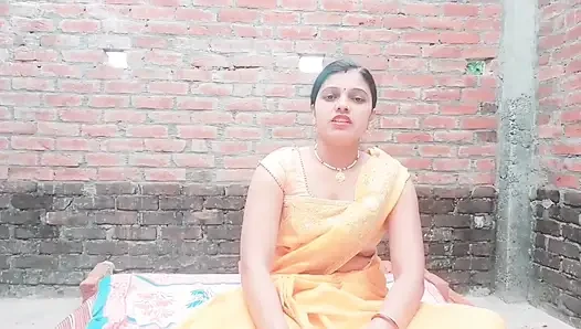 Watching Indian outdoor stepmom take a hot bath makes her stepson go crazy for fucking her
