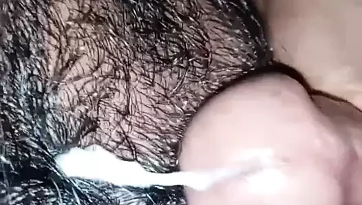 Sri lankan bear cumming on his hairy belly