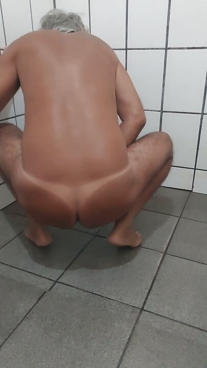Ladysilva femboy in the bathroom naked showing off her sexy tanned ass with mark
